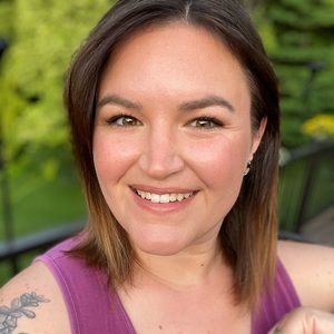 Meet your Posher, Laura